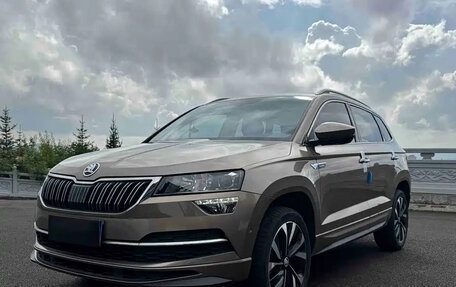 Skoda Karoq I, 2023 год, 1 957 000 рублей, 1 фотография