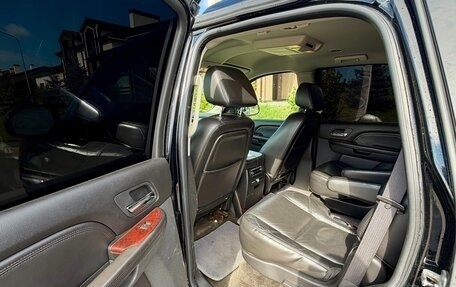 Cadillac Escalade III, 2007 год, 1 650 000 рублей, 11 фотография