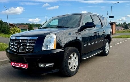 Cadillac Escalade III, 2007 год, 1 650 000 рублей, 2 фотография
