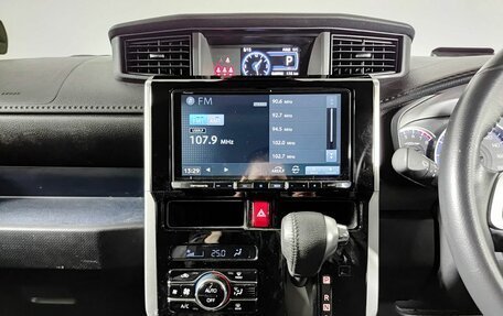 Toyota Roomy I, 2021 год, 1 550 000 рублей, 18 фотография
