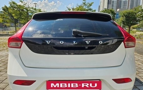 Volvo V40 II рестайлинг, 2015 год, 1 115 010 рублей, 5 фотография