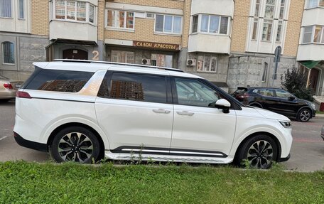 KIA Carnival, 2020 год, 3 750 000 рублей, 3 фотография