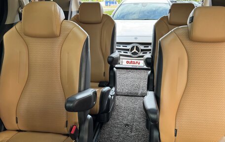 KIA Carnival, 2020 год, 3 750 000 рублей, 8 фотография