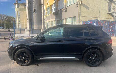 Volkswagen Tiguan II, 2018 год, 1 850 000 рублей, 6 фотография