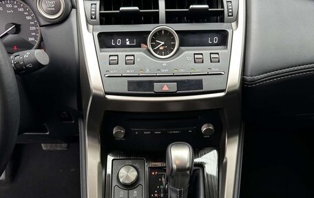 Lexus NX I, 2021 год, 2 890 000 рублей, 13 фотография
