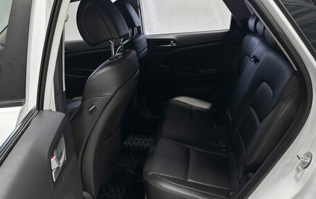 Hyundai Tucson III, 2018 год, 2 180 000 рублей, 12 фотография
