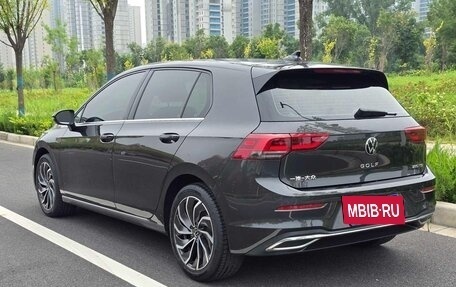 Volkswagen Golf VIII, 2021 год, 1 840 000 рублей, 6 фотография