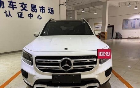 Mercedes-Benz GLB, 2022 год, 2 930 000 рублей, 2 фотография
