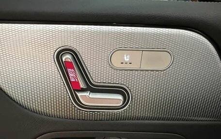 Mercedes-Benz GLB, 2022 год, 2 930 000 рублей, 16 фотография