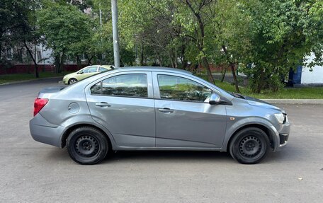 Chevrolet Aveo III, 2013 год, 300 000 рублей, 6 фотография