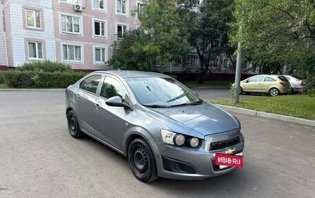 Chevrolet Aveo III, 2013 год, 300 000 рублей, 4 фотография