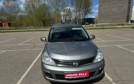 Nissan Tiida, 2011 год, 600 000 рублей, 1 фотография