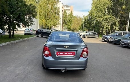Chevrolet Aveo III, 2013 год, 300 000 рублей, 10 фотография