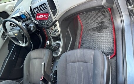 Chevrolet Aveo III, 2013 год, 300 000 рублей, 18 фотография