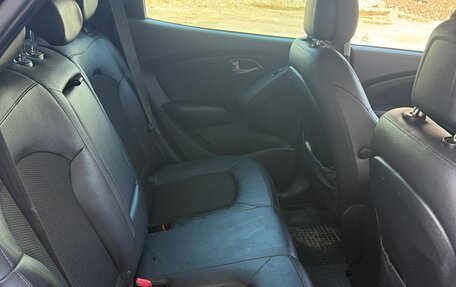 Hyundai ix35 I рестайлинг, 2014 год, 1 400 000 рублей, 14 фотография
