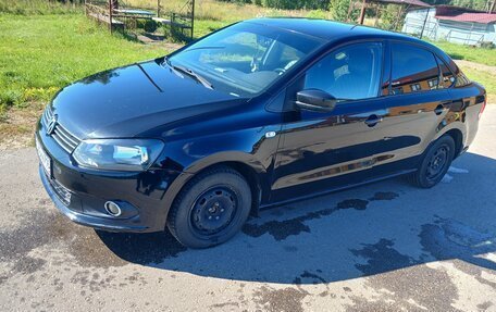 Volkswagen Polo VI (EU Market), 2012 год, 650 000 рублей, 2 фотография