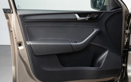 Skoda Rapid I, 2018 год, 1 040 000 рублей, 11 фотография