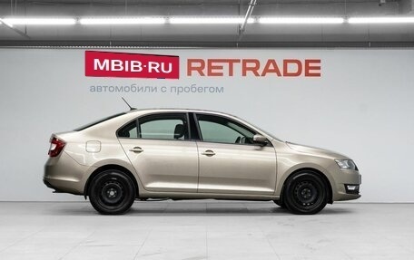 Skoda Rapid I, 2018 год, 1 040 000 рублей, 5 фотография