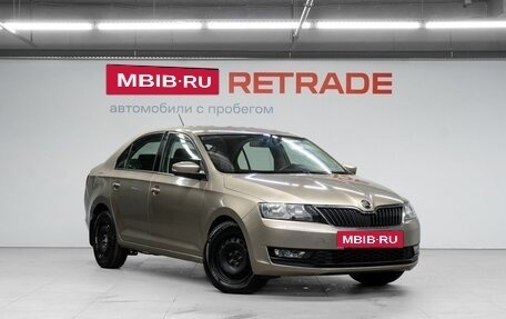 Skoda Rapid I, 2018 год, 1 040 000 рублей, 4 фотография