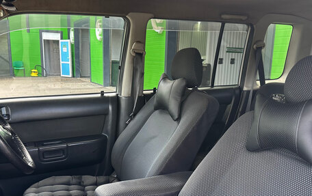 Toyota bB I рестайлинг, 2000 год, 290 000 рублей, 8 фотография