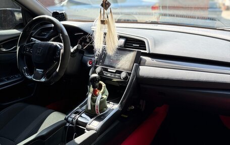 Honda Civic IX, 2021 год, 2 100 000 рублей, 3 фотография