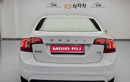 Volvo S60 III, 2015 год, 1 140 010 рублей, 4 фотография