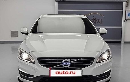 Volvo S60 III, 2015 год, 1 140 010 рублей, 2 фотография