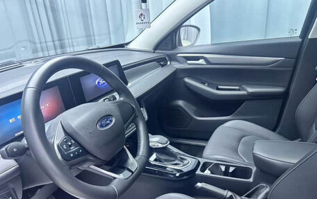 Ford Escort, 2022 год, 1 300 000 рублей, 11 фотография