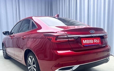 Ford Escort, 2022 год, 1 300 000 рублей, 17 фотография