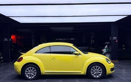 Volkswagen Beetle, 2015 год, 1 462 000 рублей, 6 фотография