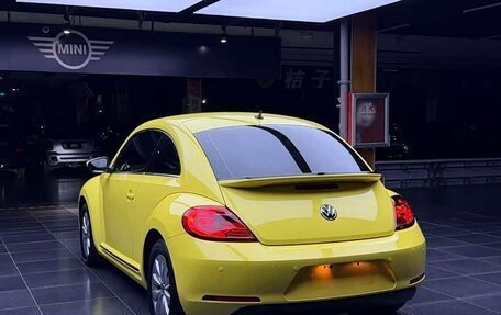 Volkswagen Beetle, 2015 год, 1 462 000 рублей, 10 фотография