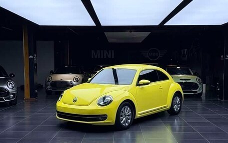 Volkswagen Beetle, 2015 год, 1 462 000 рублей, 4 фотография