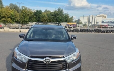 Toyota Highlander III, 2014 год, 3 050 000 рублей, 5 фотография