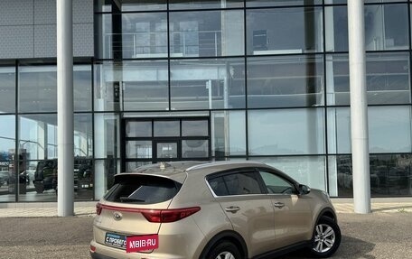 KIA Sportage IV рестайлинг, 2018 год, 1 690 000 рублей, 6 фотография