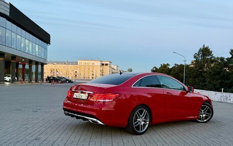 Mercedes-Benz E-Класс, 2015 год, 2 850 000 рублей, 4 фотография