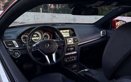 Mercedes-Benz E-Класс, 2015 год, 2 850 000 рублей, 11 фотография