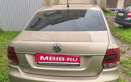 Volkswagen Polo VI (EU Market), 2016 год, 1 350 000 рублей, 2 фотография