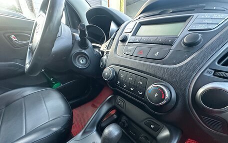 Hyundai ix35 I рестайлинг, 2014 год, 1 500 000 рублей, 13 фотография