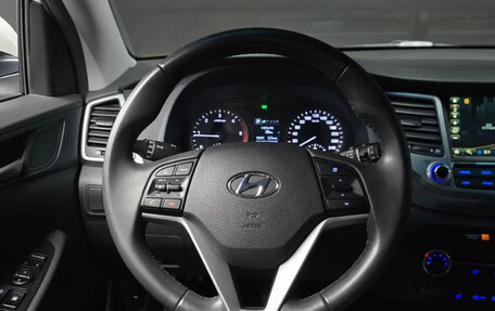 Hyundai Tucson III, 2018 год, 1 705 000 рублей, 8 фотография