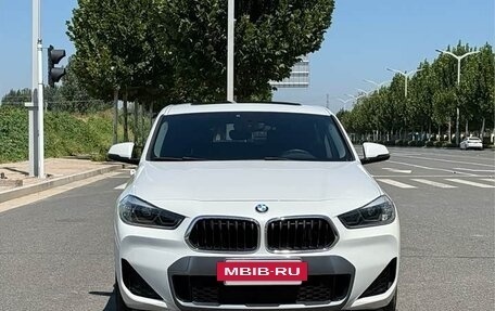 BMW X2, 2019 год, 1 927 000 рублей, 2 фотография