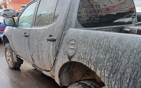 Mitsubishi L200 IV рестайлинг, 2011 год, 1 050 000 рублей, 3 фотография