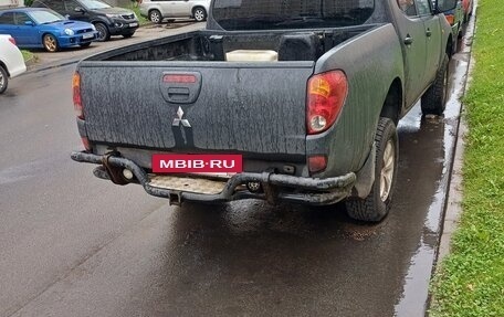 Mitsubishi L200 IV рестайлинг, 2011 год, 1 050 000 рублей, 4 фотография