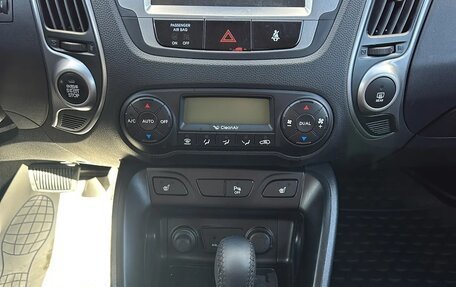 Hyundai ix35 I рестайлинг, 2011 год, 1 350 000 рублей, 7 фотография