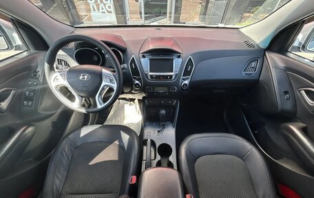 Hyundai ix35 I рестайлинг, 2011 год, 1 350 000 рублей, 12 фотография