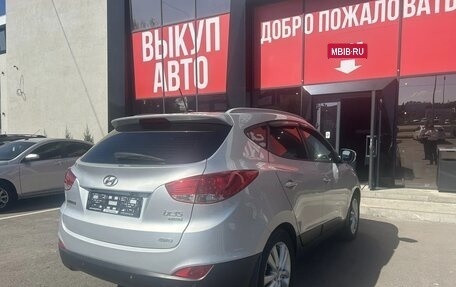 Hyundai ix35 I рестайлинг, 2011 год, 1 350 000 рублей, 6 фотография