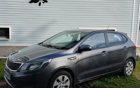 KIA Rio III рестайлинг, 2013 год, 600 000 рублей, 2 фотография