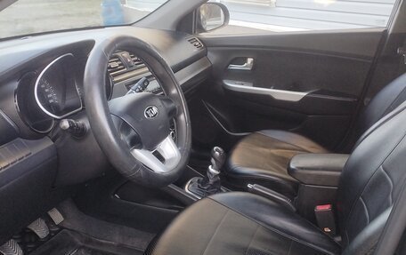 KIA Rio III рестайлинг, 2013 год, 600 000 рублей, 7 фотография