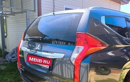 Mitsubishi Pajero Sport III рестайлинг, 2019 год, 3 550 000 рублей, 9 фотография