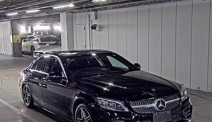 Mercedes-Benz C-Класс, 2019 год, 2 000 000 рублей, 1 фотография