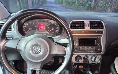 Volkswagen Polo VI (EU Market), 2013 год, 1 050 000 рублей, 7 фотография